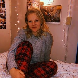 Meet your Posher, Annika